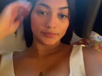 Come meet this brunette with beautiful curves. I love having fun, teasing, and creating that delicious chemistry that leaves both wanting more