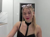 hello :) I like  little talks about sport, life or something more naughty....Im nice person with big smile