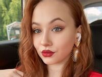 camgirl playing with sextoy LatiaEld