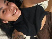 camgirl showing pussy MarieLima