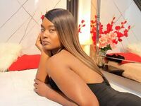 cam girl fingering pussy CataleyaMeggan