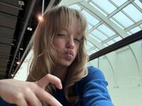 nude webcamgirl FranciscaNeren