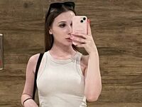 free nude live show GailApodaca