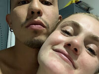 hot live couple fucking AndyZuzka