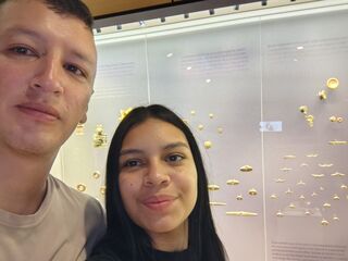 live cam couple picture EmmayMike