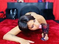 camgirl latex cam IvoryLia