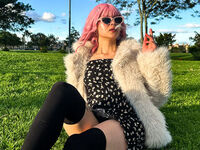 girl in tights livecam SaskiaVellour