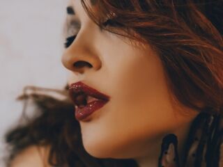 free chat room AdelMedium