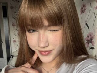 camgirl fingering pussy AlberthaBack