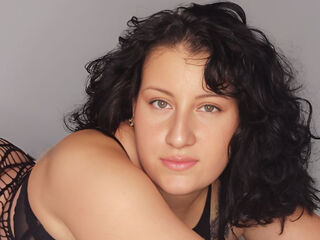 girl webcam show AlessandraDiRoss