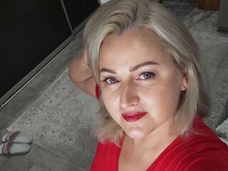 webcam strip tease show AlexaMaddow