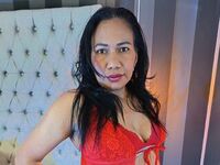 naughty camgirl masturbating with vibrator AliceCatherine