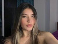 camgirl fingering bald pussy AmberEslava