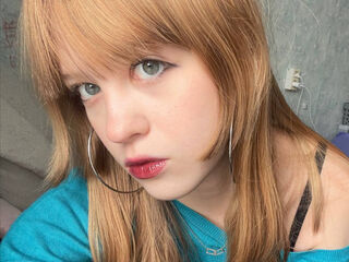 naughty camwhore AmberLune