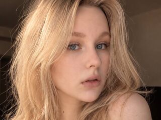camgirl masturbating with sextoy AnnaReen