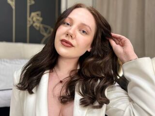sexy webcamgirl BellaSwiger