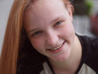 jasmin camgirl chatroom BloomWin