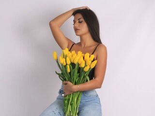 naked camgirl photo Caassandra