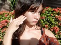 camgirl chatroom CameliaTorres