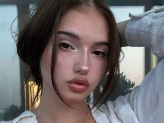 naked girl with webcam masturbating CarlosRayna