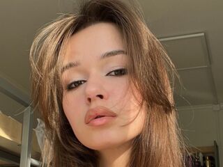 camwhore fingering shaved pussy CathrynStinger