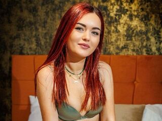 cam whore livesex ClementineBonita