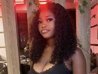 cam girl photo CreamieNelly