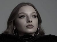 naughty cam girl masturbating CreolaScheidler