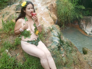 chat show CrystalLara