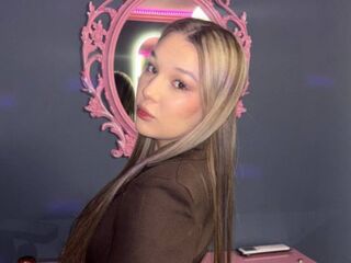 cybersex chatroom DarnellCalvani