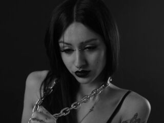 closeup cam DianaBakers