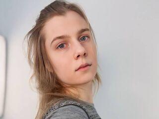 girl webcamsex DonnettaLorino