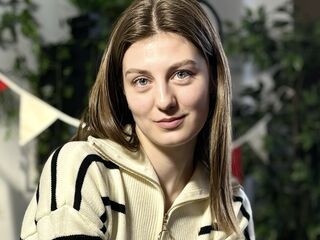 cam girl fingering DonnetteHolck