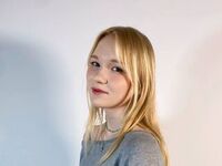 webcam strip tease show ElmaKinnunen