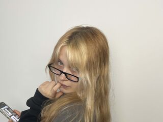 free webcam chatroom EloiseGow