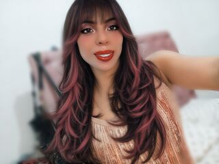 camslut masturbating Elyzam