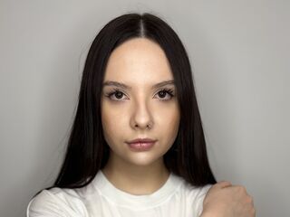 beautiful girl EmikoTriana