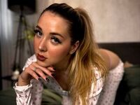 nude webcamgirl EmilyHawke