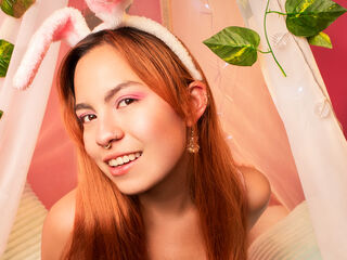 naked girl with live cam masturbating EmmaMonnet