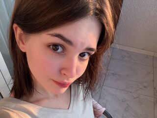 camgirl masturbating with sex toy EvaZill