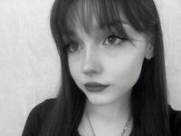 naked camgirl masturbating EvelynnCaillouet