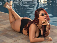 naked camgirl picture GabyMilsen