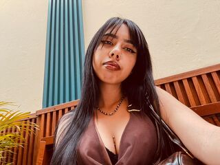 camwhore masturbating with vibrator GaneshaJones