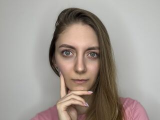 chat room live show GenevaAndrode