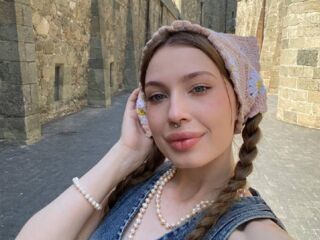 webcam strip tease show GlindaSankar