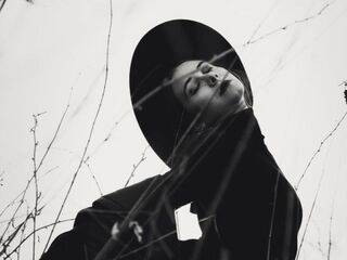 stripper cam HelismaAbramss