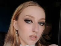 naughty web cam HenriettaFare