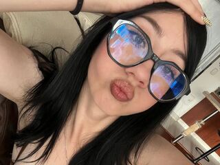 free webcam chatroom IvvyStorm