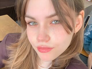 masturbating JeniceArmster