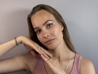 webcamgirl chat JerilynMominee